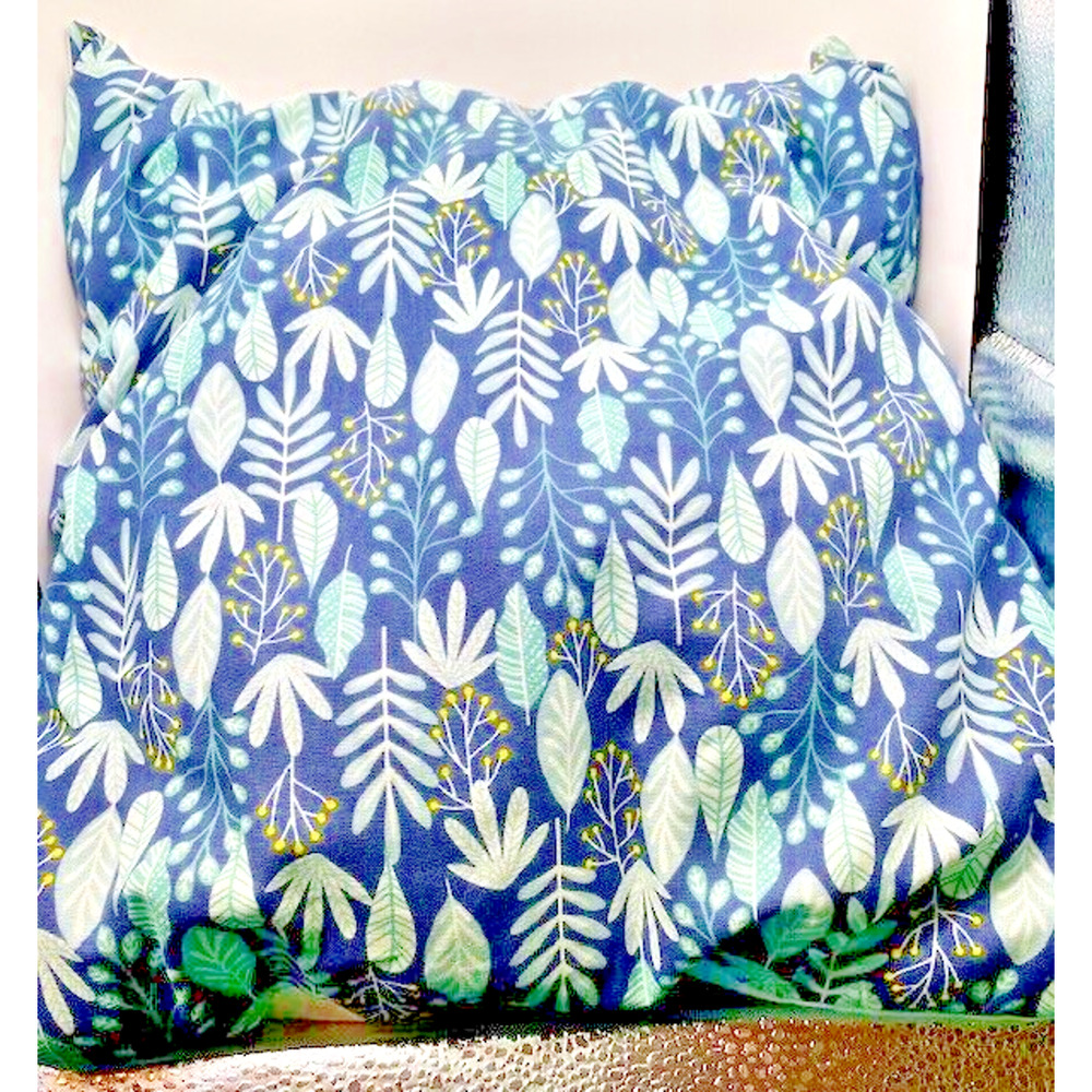 Throw Pillow Handmade One Of a Kind 13.5" x 13.5" - Picture 2 of 7